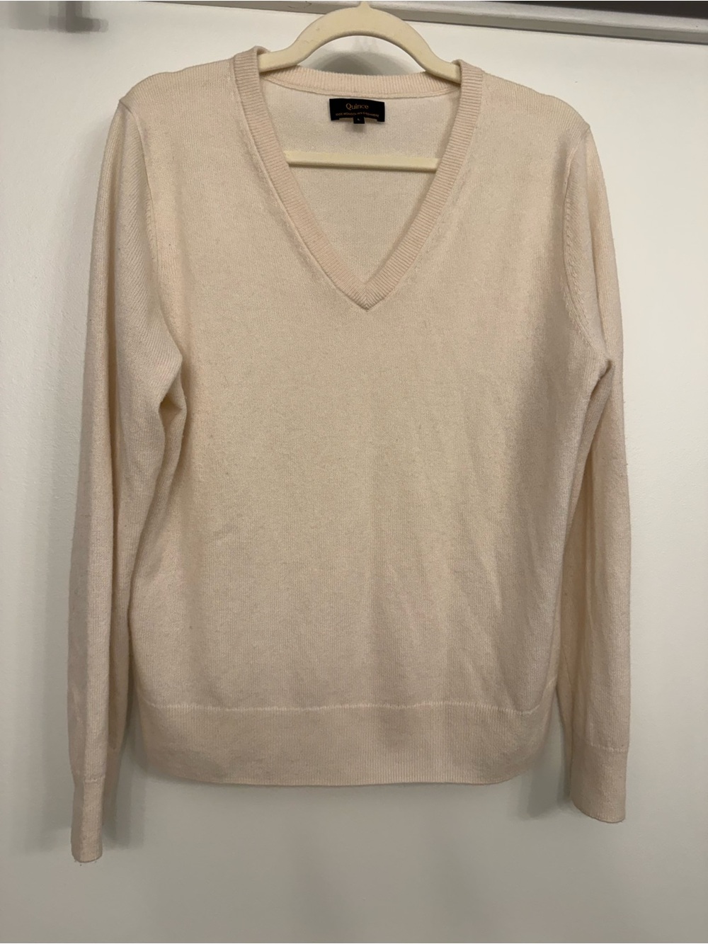Quince Women's V-Neck Cashmere Sweater - Cream